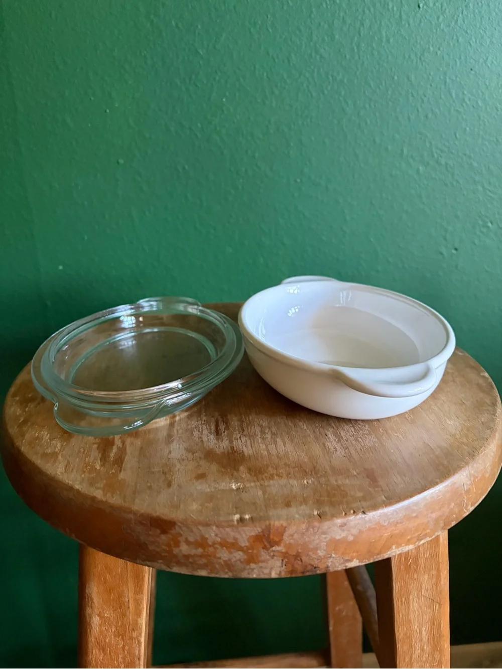 Pyrex Visions mini Casserole Dish V-14-B in White w/ Lid